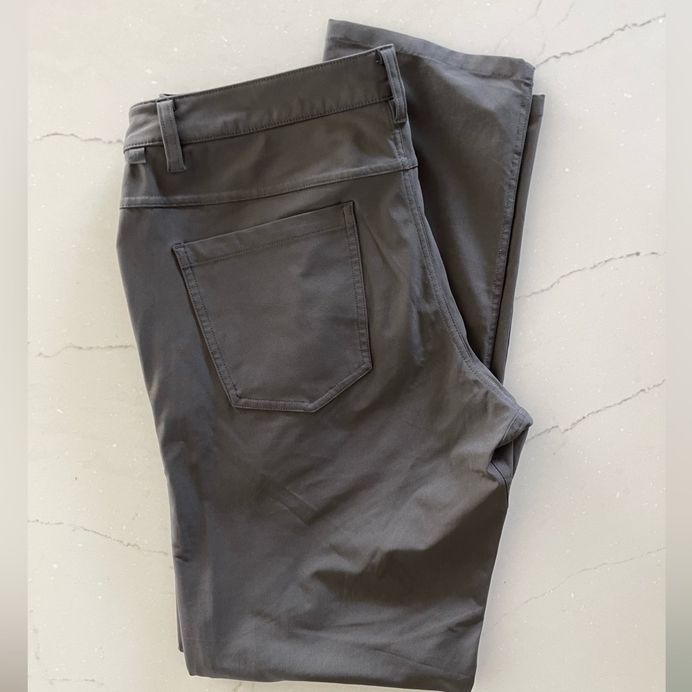 Men’s Lululemon ABC Pant Classic